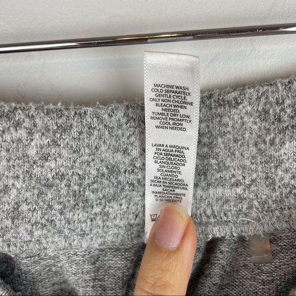 Flora Nikrooz Harbor Pajama Sweatpants Grey with Lace Side Stripe Size Small - Picture 6 of 7